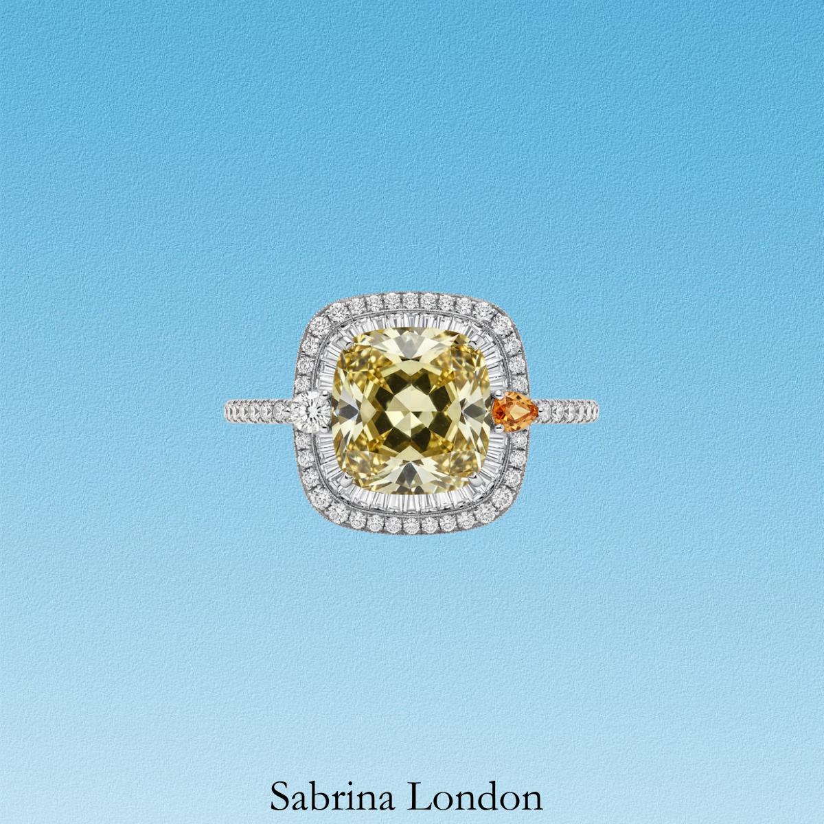Sabrina London Classic Ring Lab-Grown Fnacy vivid yellow diamond 18K Gold 5ct Center Stone