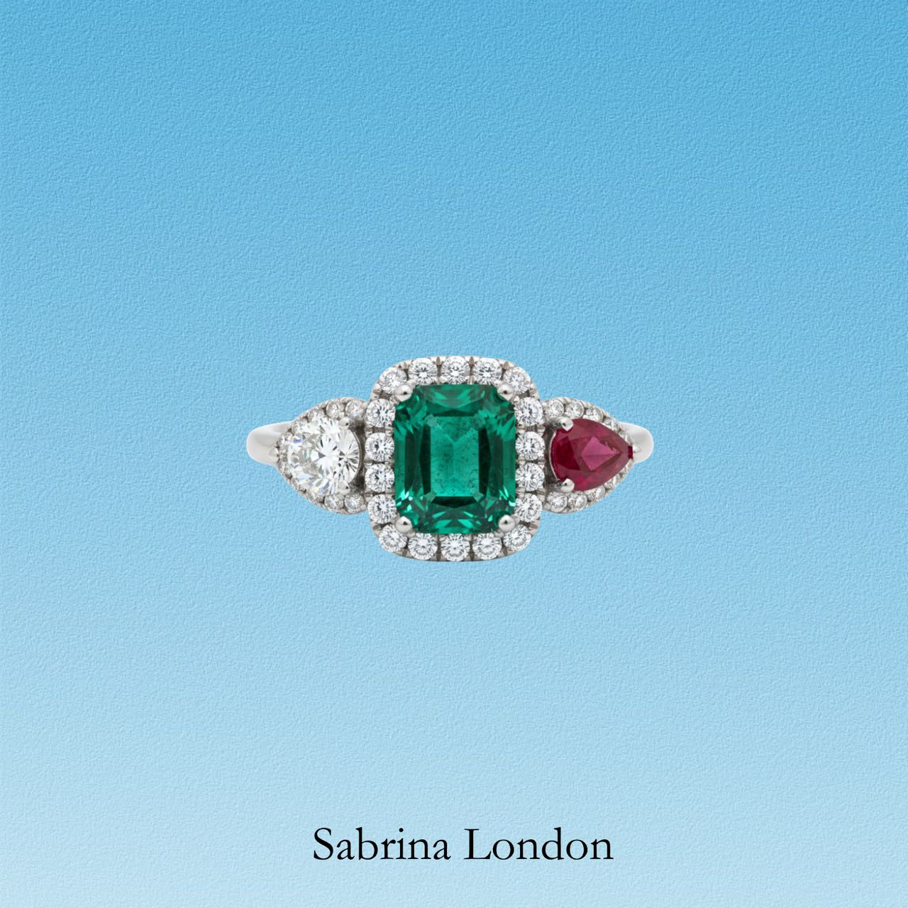 Sabrina London classic ring Lab-Grown “Colombia muzo green”Emerald diamond ruby 18K gold 5-carats Center stone